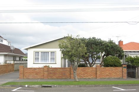Photo of property in 6 Pilmuir Street, Hutt Central, Lower Hutt, 5010