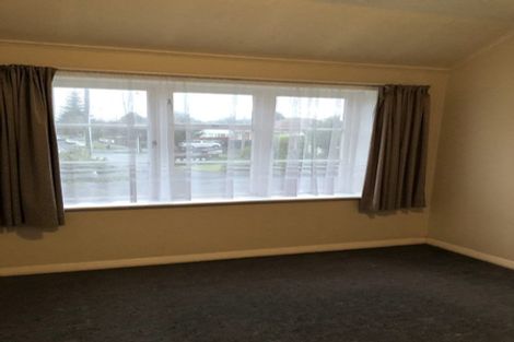 Photo of property in 1609 Great North Road, Waterview, Auckland, 1026
