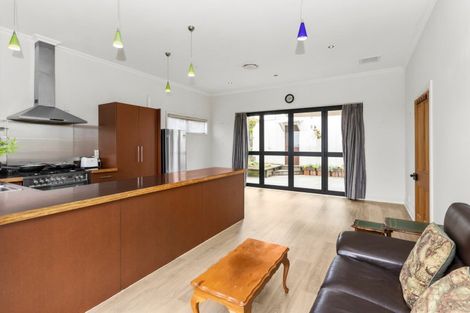 Photo of property in 35 Hospital Terrace, Hospital Hill, Napier, 4110