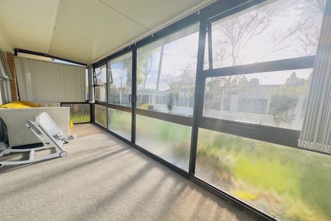 Photo of property in 2 Edmund Hillary Avenue, Papakura, 2110