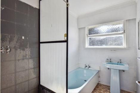 Photo of property in 7 Awatea Avenue, Paraparaumu, 5032