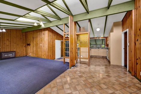 Photo of property in 4 Quin Crescent, Hawera, 4610