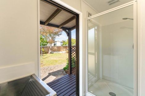 Photo of property in 4 Avon Close, Richmond Heights, Taupo, 3330