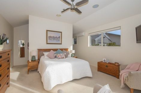 Photo of property in 22 Old Station Avenue, Wanaka, 9305