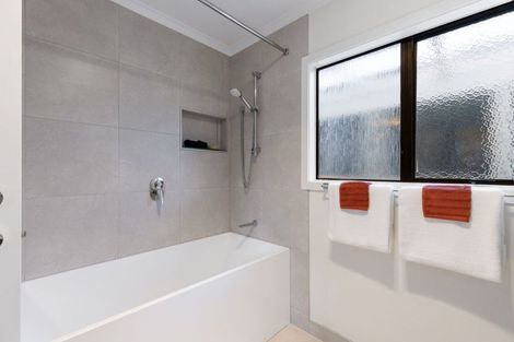 Photo of property in 64 Vogel Street, Roslyn, Palmerston North, 4414