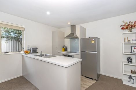 Photo of property in 138a Matsons Avenue, Papanui, Christchurch, 8053