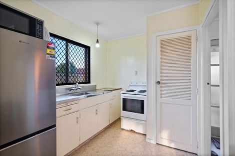 Photo of property in 4/24 Robertson Road, Favona, Auckland, 2024