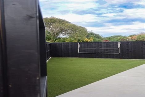 Photo of property in 76 Slacks Road, Awapuni, Palmerston North, 4412