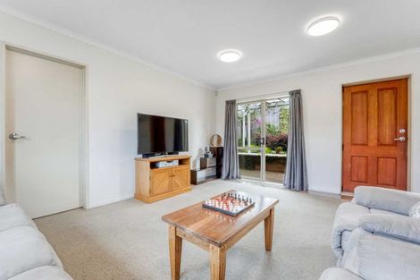 Photo of property in 31b Westglen Place, Ranui, Auckland, 0612