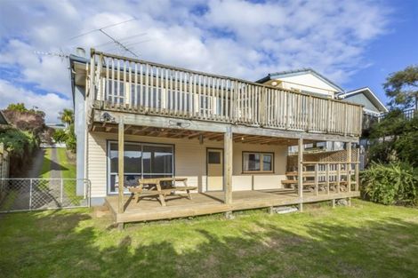 Photo of property in 40 Ernest Street, Ranui, Porirua, 5024