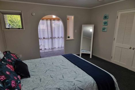 Photo of property in 2/16a Ranfurly Street, Trentham, Upper Hutt, 5018