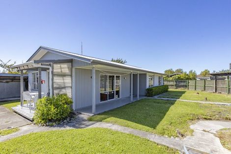 Photo of property in 4 Coates Place, Rangiora, 7400