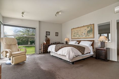 Photo of property in 18 Campbell Drive, Martinborough, 5711