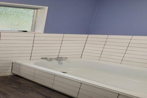 Photo of property in 25b Woodvale Grove, Fairfield, Lower Hutt, 5011