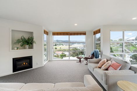 Photo of property in 121a Wexford Road, Miramar, Wellington, 6022