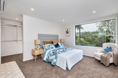 Photo of property in 1a Lyons Avenue, Murrays Bay, Auckland, 0630