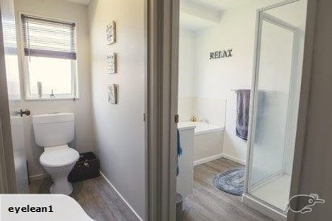 Photo of property in 18 Hollinger Place, Nawton, Hamilton, 3200