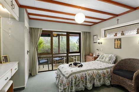 Photo of property in 10 Winara Avenue, Waikanae, 5036