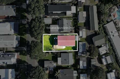 Photo of property in 34 Ocean View Road, Waihi Beach, 3611