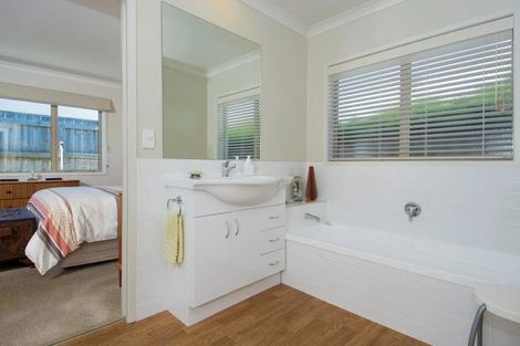 Photo of property in 9c Emmett Street, Greerton, Tauranga, 3112