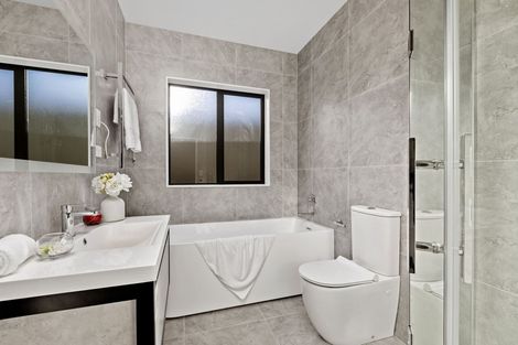 Photo of property in 32 Jeroboam Loop, Kumeu, 0810