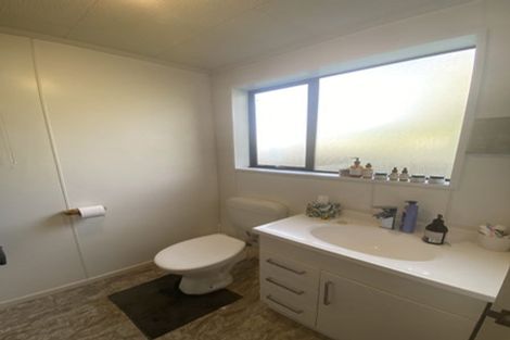 Photo of property in 77 Bills Way, Wanaka, 9305