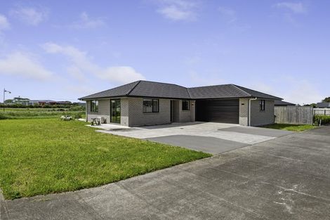 Photo of property in 34 County Drive, Hawera, 4610