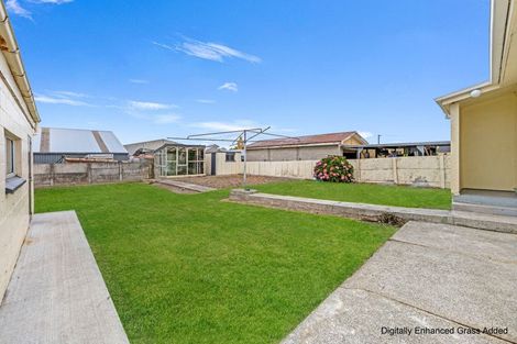 Photo of property in 64 Charlton Road, Gore, 9710