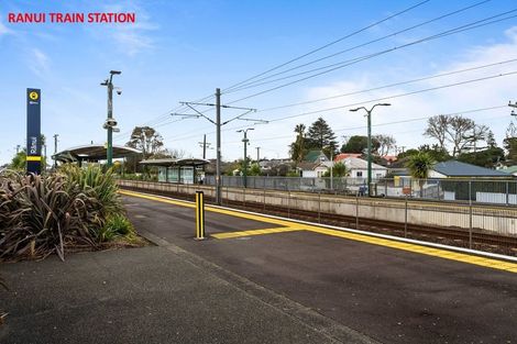 Photo of property in 31 Carlas Way, Ranui, Auckland, 0612