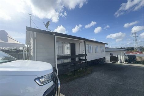 Photo of property in 103 Flat Bush Road, Clover Park, Auckland, 2023