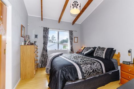 Photo of property in 1/21 Captain Scott Road, Glen Eden, Auckland, 0602