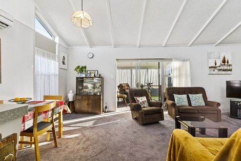 Photo of property in 143/2 Lemon Street, Strandon, New Plymouth, 4312