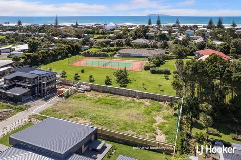 Photo of property in 8 Beau Lane, Waihi Beach, 3611