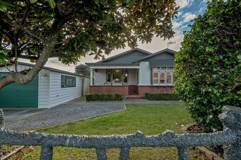 Photo of property in 33 Knowles Street, Terrace End, Palmerston North, 4410