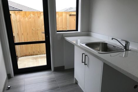 Photo of property in 274 Dixon Road, Fitzroy, Hamilton, 3206