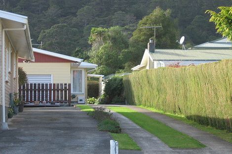 Photo of property in 311 Stokes Valley Road, Stokes Valley, Lower Hutt, 5019