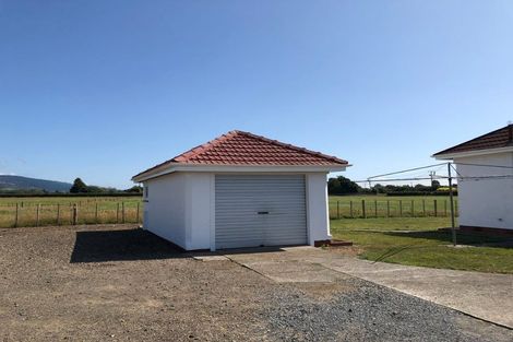 Photo of property in 235 Tararua Road, Levin, 5571