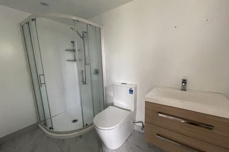 Photo of property in 198 Clovelly Road, Bucklands Beach, Auckland, 2012