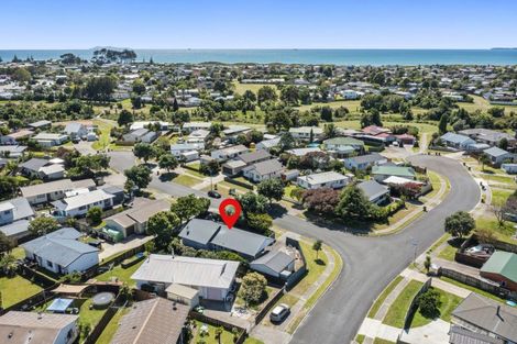 Photo of property in 1 Belray Place, Papamoa Beach, Papamoa, 3118