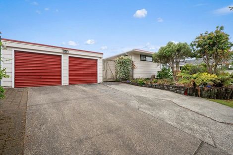 Photo of property in 11 Perkins Street, Pukehangi, Rotorua, 3015