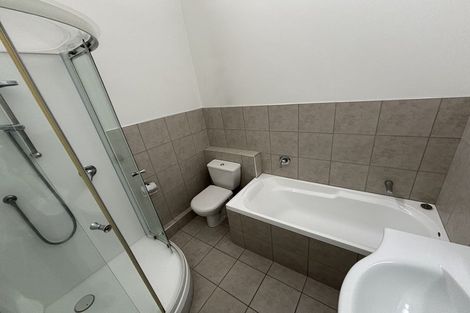 Photo of property in 2/772 Beach Road, Browns Bay, Auckland, 0630