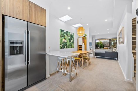 Photo of property in 3 Frances Bryers Road, Hobsonville, Auckland, 0616
