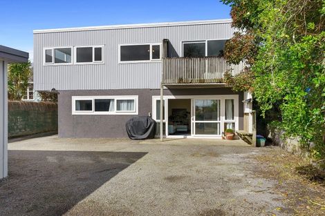 Photo of property in 9 Moana Road, Paraparaumu, 5032
