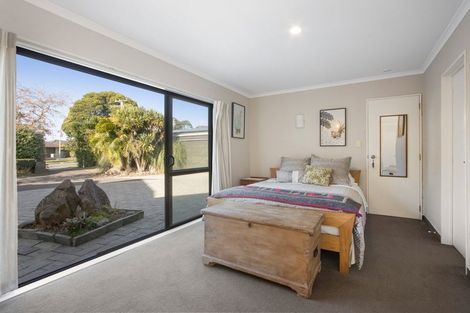 Photo of property in 63 Kayelene Place, Omokoroa, 3114