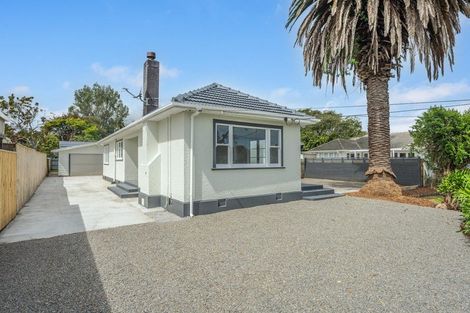 Photo of property in 12 Domain Road, Otaki, 5512