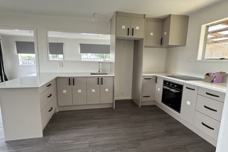 Photo of property in 8 Clancy Place, Nawton, Hamilton, 3200