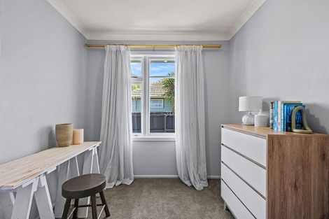 Photo of property in 61 Dunedin Street, Redwood, Christchurch, 8051