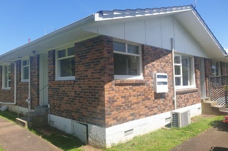 Photo of property in 2/17a Kitchener Road, Sandringham, Auckland, 1025