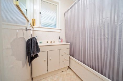 Photo of property in 48 Ramanui Avenue, Hawera, 4610