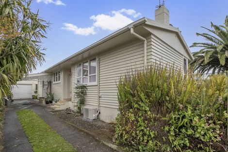 Photo of property in 1/6 Titoki Avenue, Mangere Bridge, Auckland, 2022